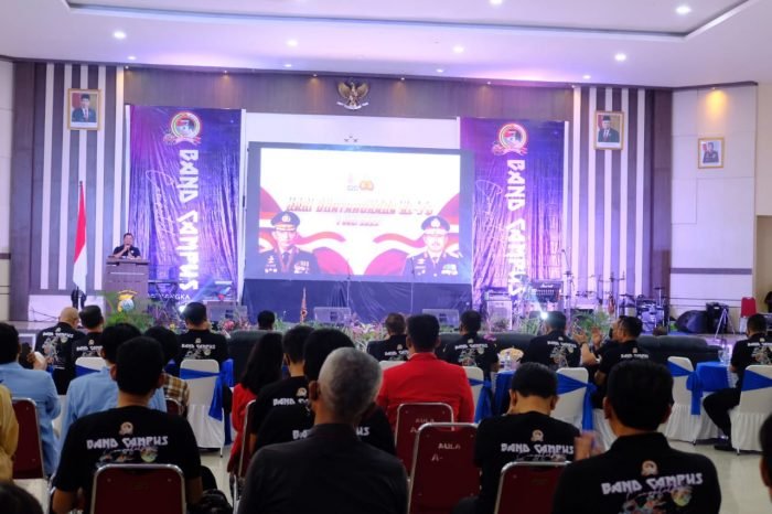 Keliling Kampung | Keliling Kampung | Kapolda Sulsel Apresiasi Terobosan Direktur Intelkam Polda Sulsel Gelar Band Campus Competition