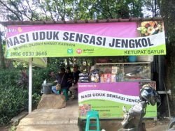 Kedai Nasi Uduk Sensas