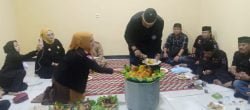 satgas | satgas | BPPKB Banten Kecamatan Gunung Putri Gelar Syukuran dan Potong Tumpeng Meresmikan Kantor Sekretariat