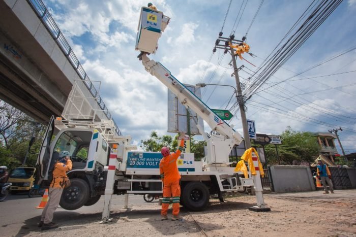 CSR | Penyematan Baret Marinir | Tarif Listrik Naik 1 Juli, Dirut PLN: Golongan 3.500 Volt dan Pemerintah 