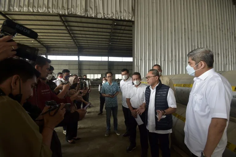 KUxMj3SS_album_image-768x511 KUxMj3SS album image 768x511 1