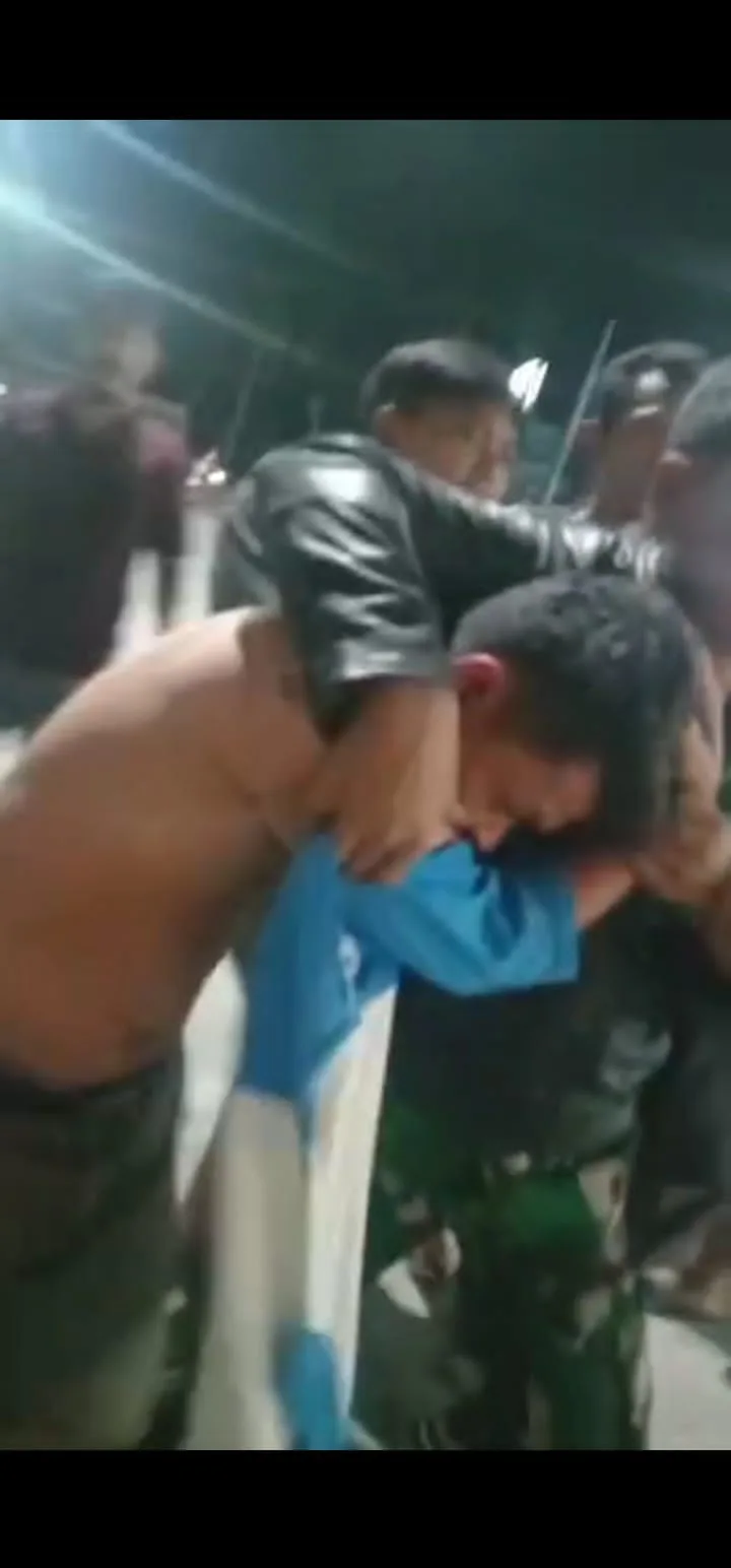 Lima Wartawan di Keroyok