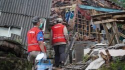 pengucapan sumpah | Kesehatan | Pertamedika IHC Bersinergi dengan BUMN Buka Posko Kesehatan di Lokasi Terdampak Gempa Bumi Cianjur