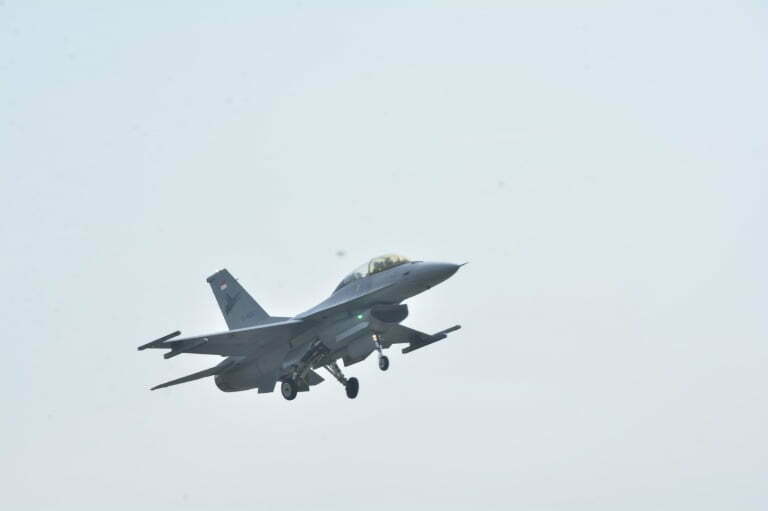 Pesawat Tempur F-16, Fly Pass Amankan Presidensi G20 |