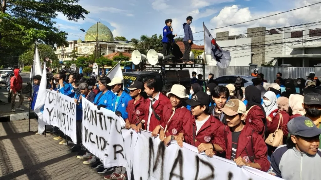 BEM se-Bogor Demo Tolak UU Cipta Kerja, Ini Tiga Tuntutannya