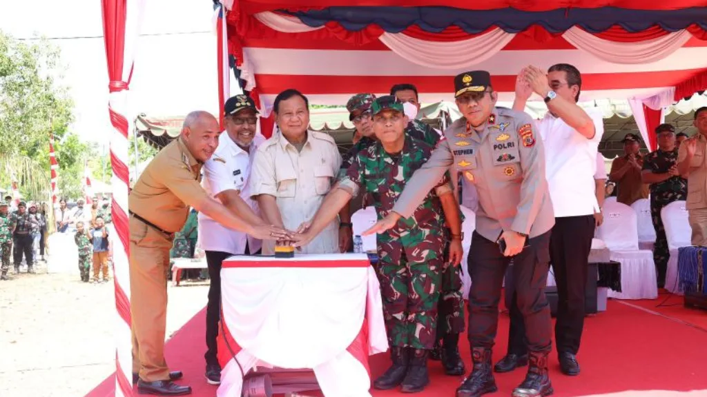 Titik Air Bersih Besutan