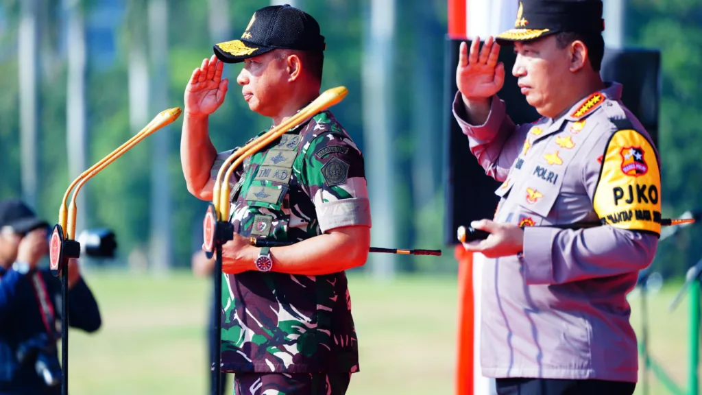 Panglima dan Kapolri Panglima TNI dan Kapolri