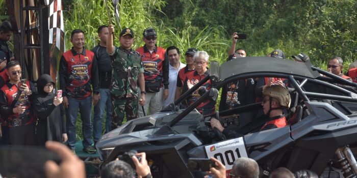 panglima tni | TNI-Polri Gelar Rapat Pimpinan | Panglima TNI Buka PRIMA 4X4 Challenge