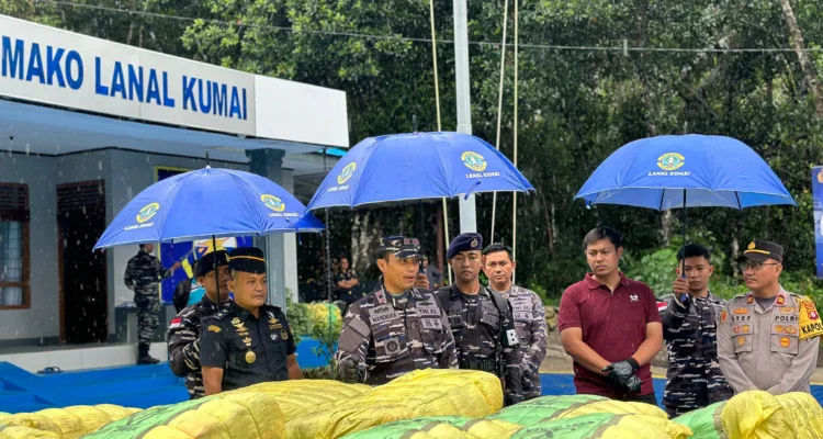 satgas | Satgas Penyelundupan TNI Gagalkan Penyelundupan Pakaian Bekas