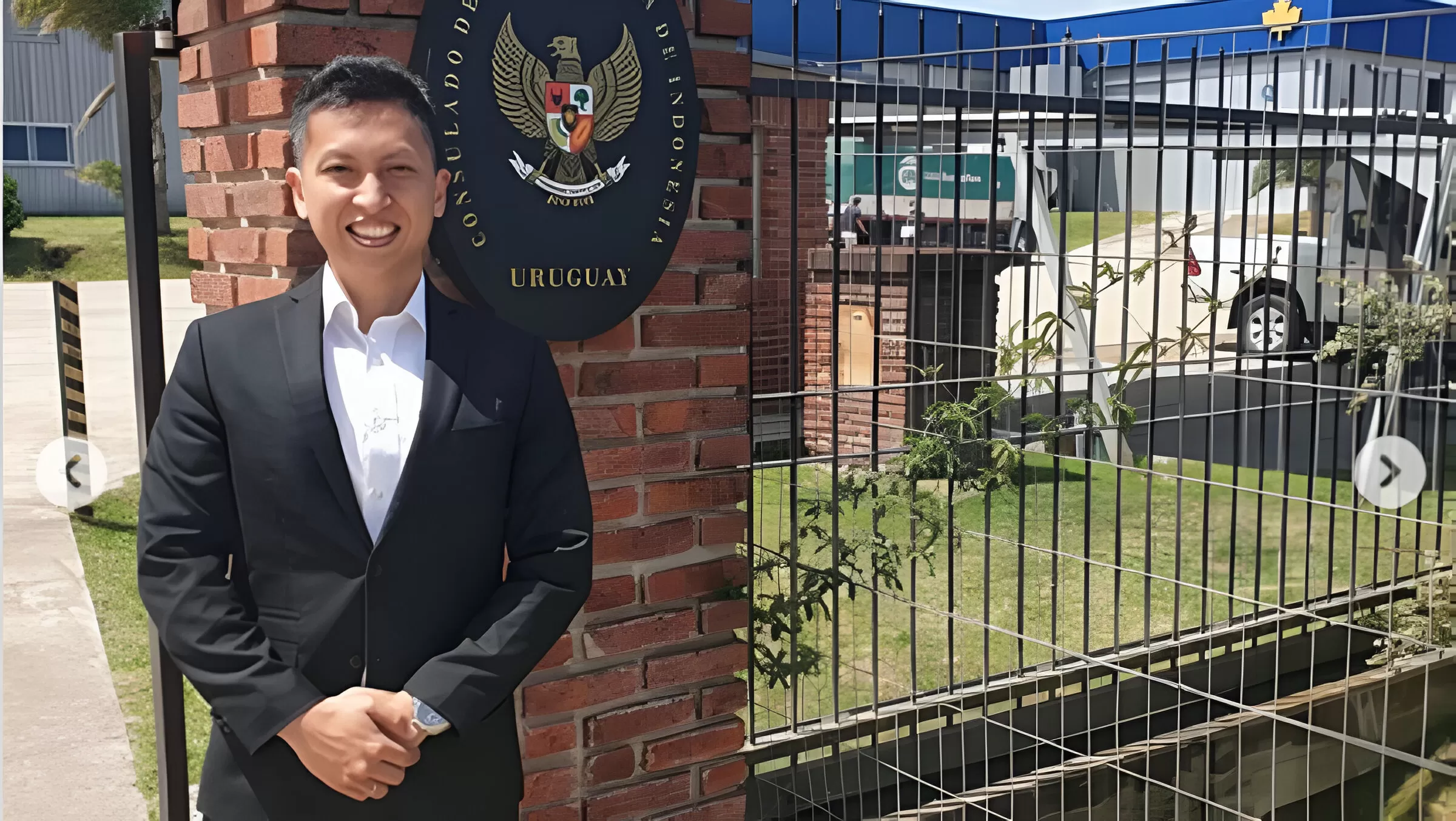 Diplomat Muda Kemenlu Arya Daru Pangayunan